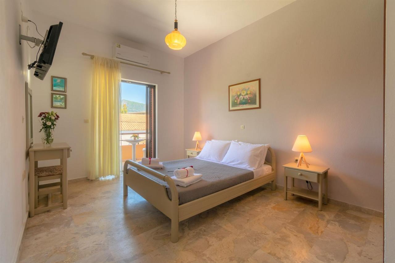 Hermes Apartments & Studios Apartment
